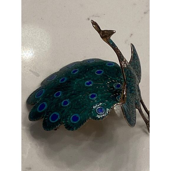 VINTAGE SIAM STERLING GUILLOCHE HINGED PEACOCK FOLDING PIN BROOCH BLUE GREEN